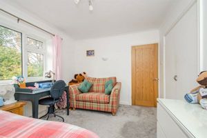 Photo 8- click for photo gallery